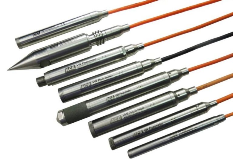 Cara Menguji Akurasi Vibrating Wire Piezometer ACE Instrument di Lapangan